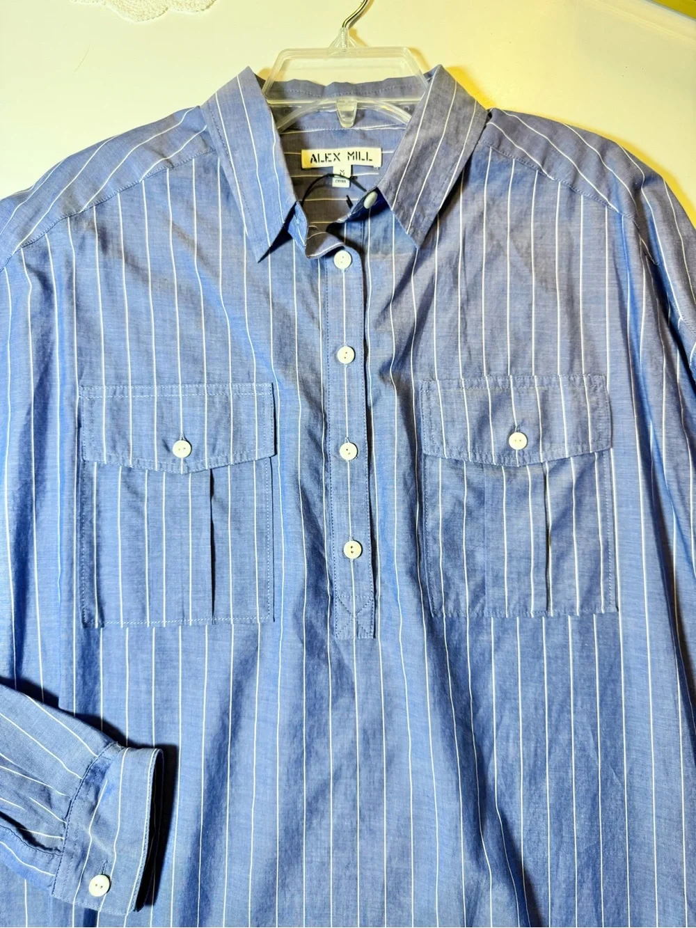 NWT Alex Mill Blue and White Striped Casual Popover Shirt Size Medium Loose Fit - Picture 2 of 13